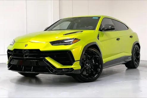 2024 Lamborghini Urus Performante photo 3