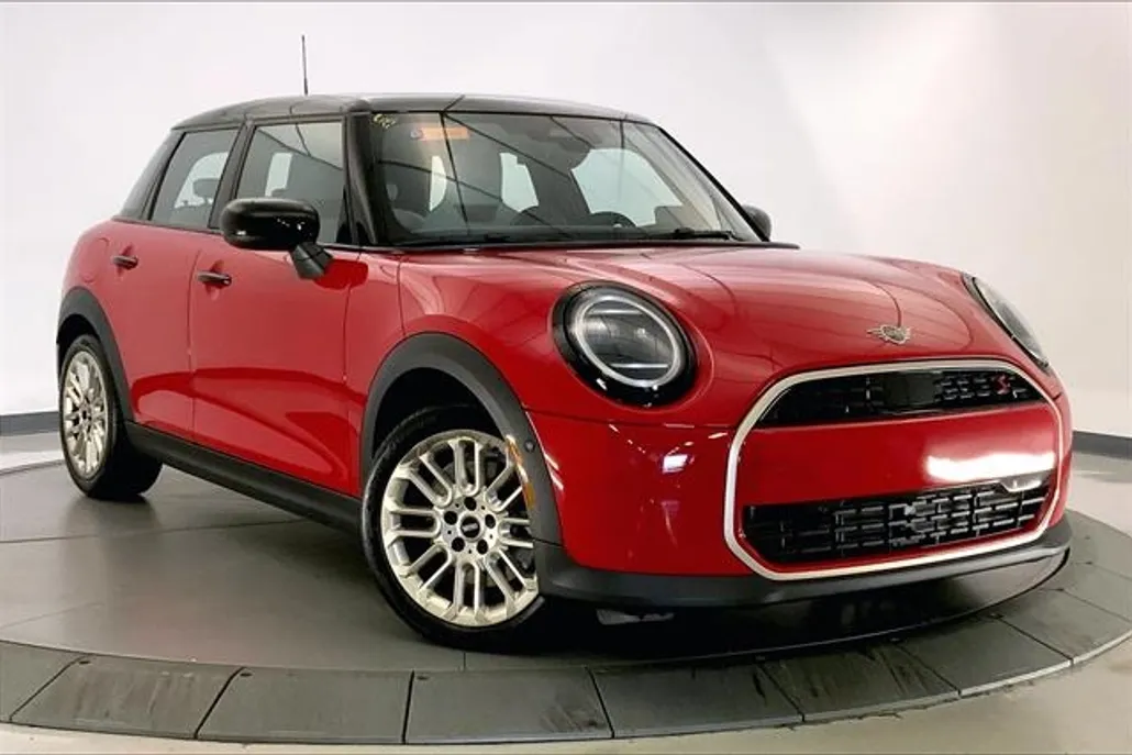 2025 Mini Cooper S Hardtop photo 1