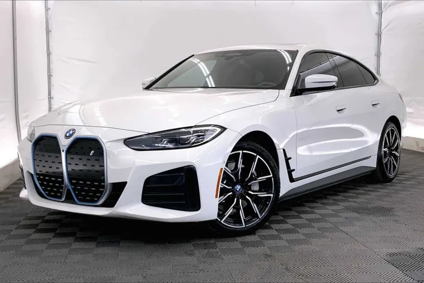 2022 Bmw i4 eDrive40 photo 1