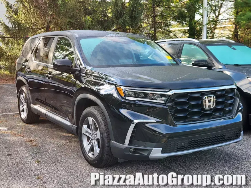 2023 Honda Pilot EX-L photo 1