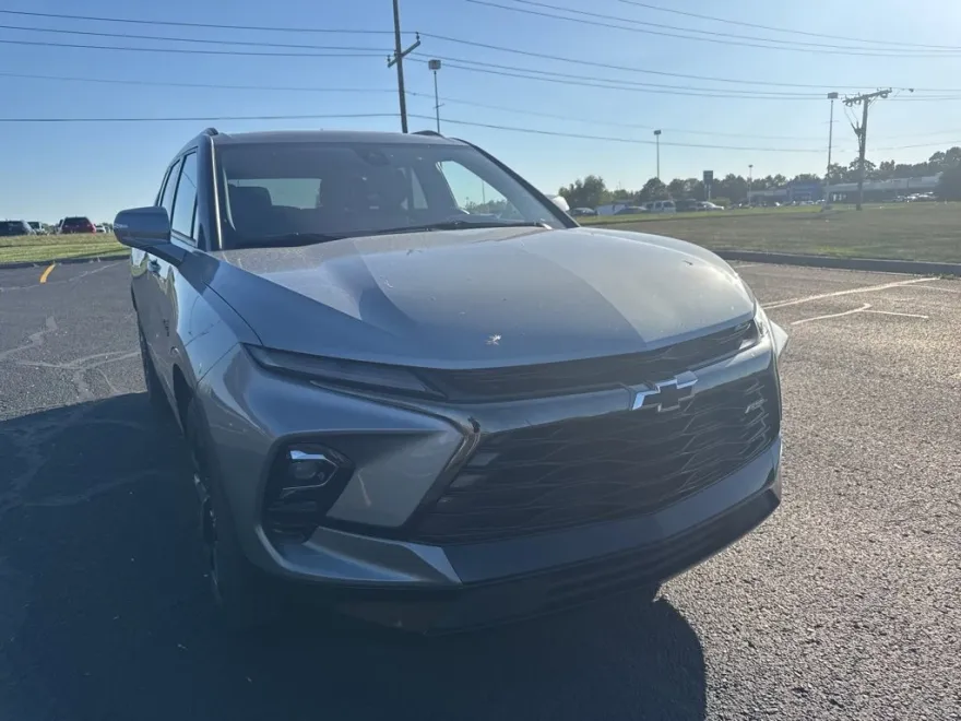 2023 Chevrolet Blazer RS photo 1