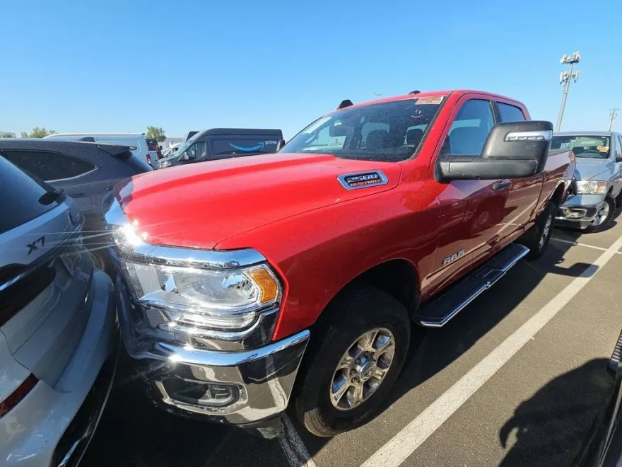 2024 Ram 2500 Big Horn photo 1
