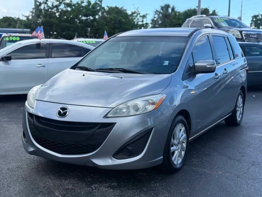 2014 Mazda Mazda5 Sport photo 1
