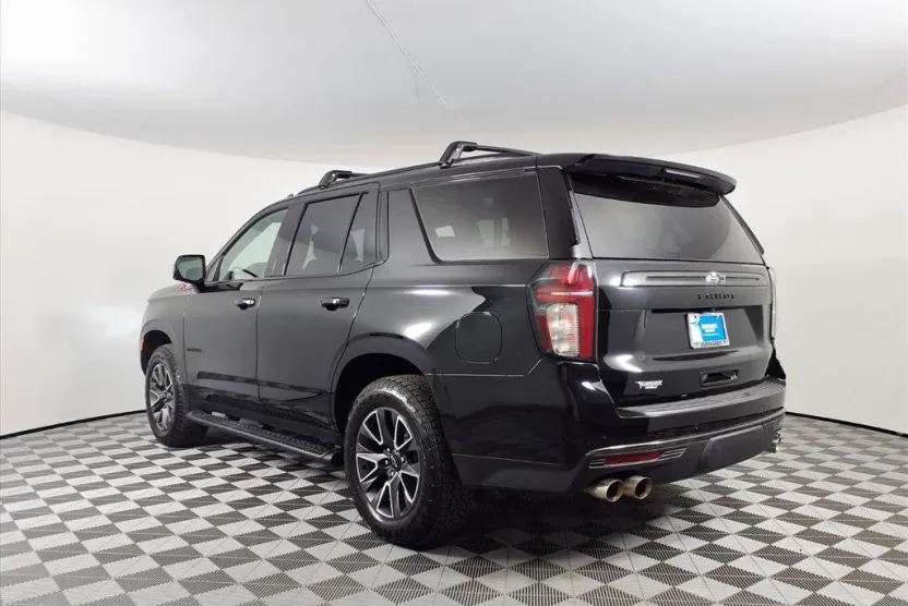 2022 Chevrolet Tahoe Z71 photo 1