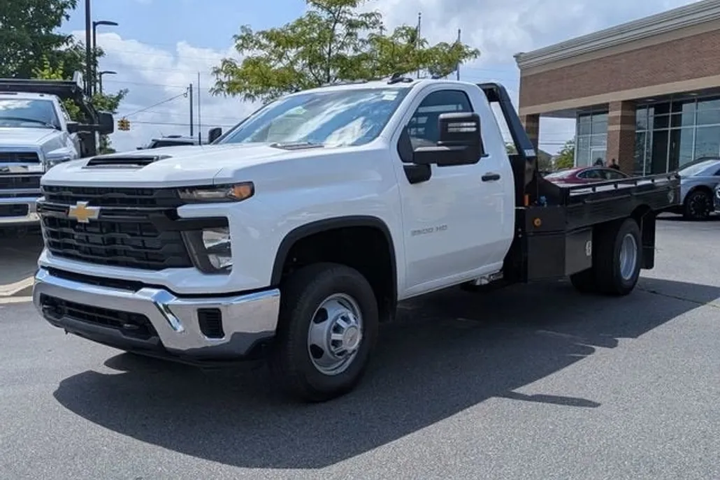 2025 Chevrolet Silverado 3500HD Work Truck photo 1