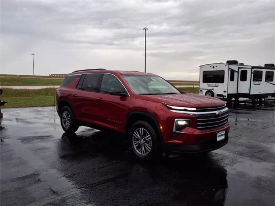 2026 Chevrolet Traverse photo 1