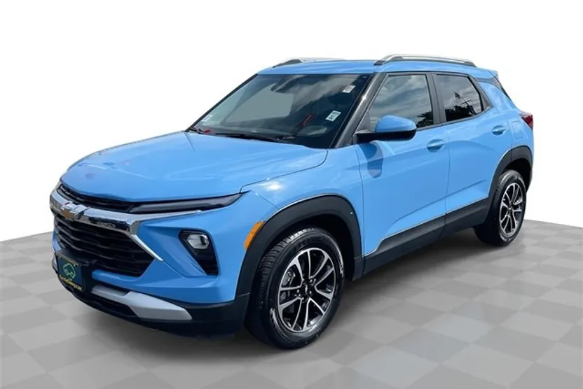 2024 Chevrolet Trailblazer LT photo 1