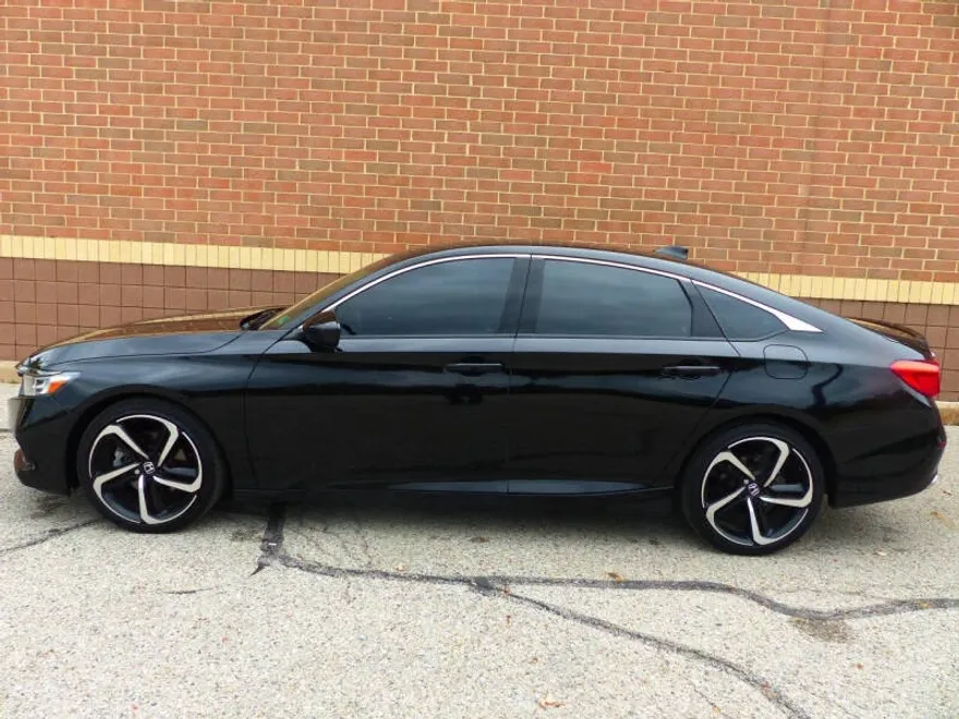 2022 Honda Accord Sport photo 1