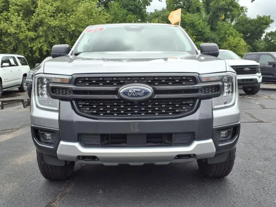 2024 Ford Ranger XLT photo 1