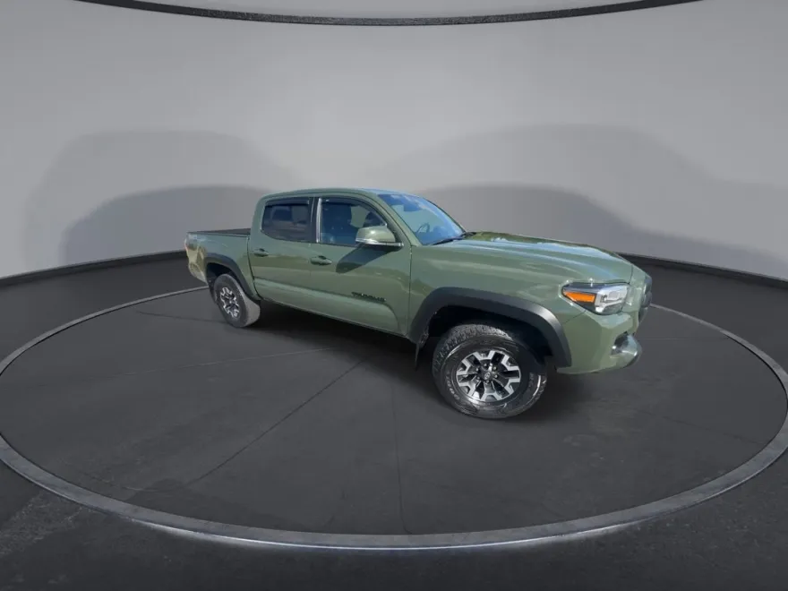 2021 Toyota Tacoma TRD 4x4 V6 photo 1