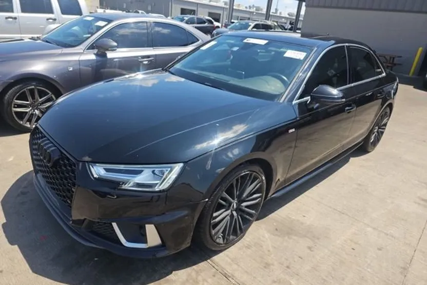 2019 Audi A4 Premium Plus 45 TFSI photo 1