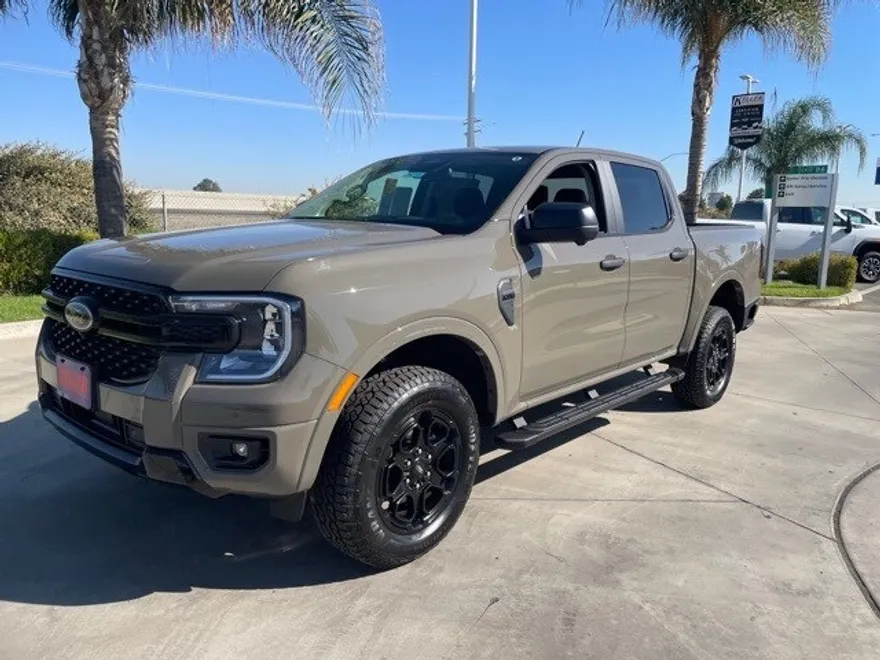 2025 Ford Ranger XLT photo 1