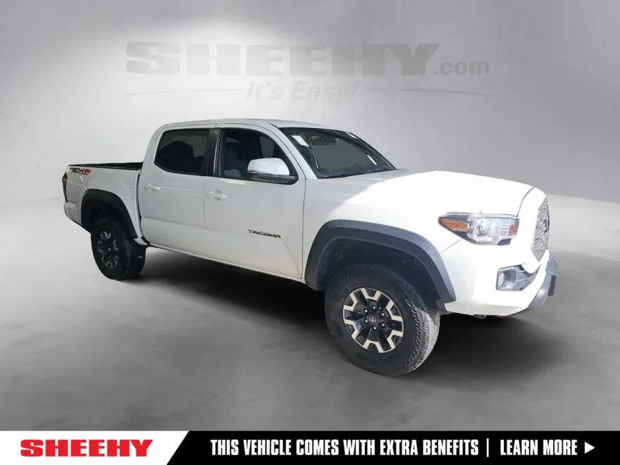 2023 Toyota Tacoma TRD Off-Road photo 1