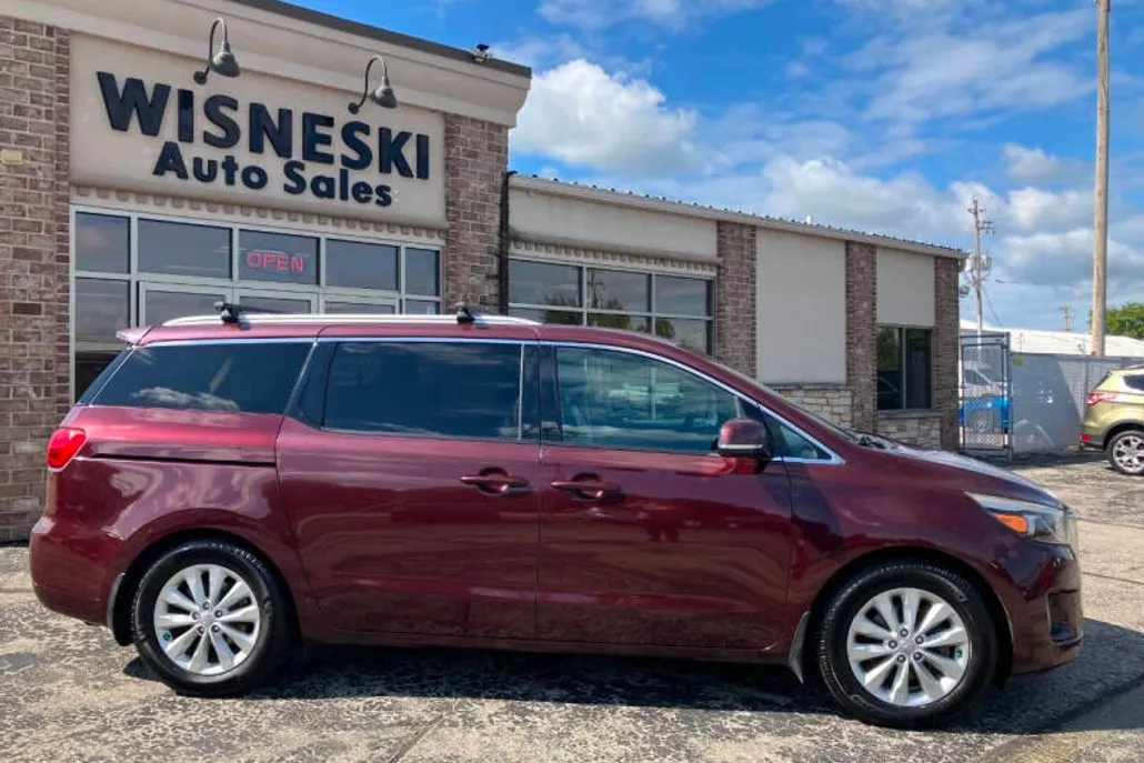 2015 Kia Sedona EX photo 1