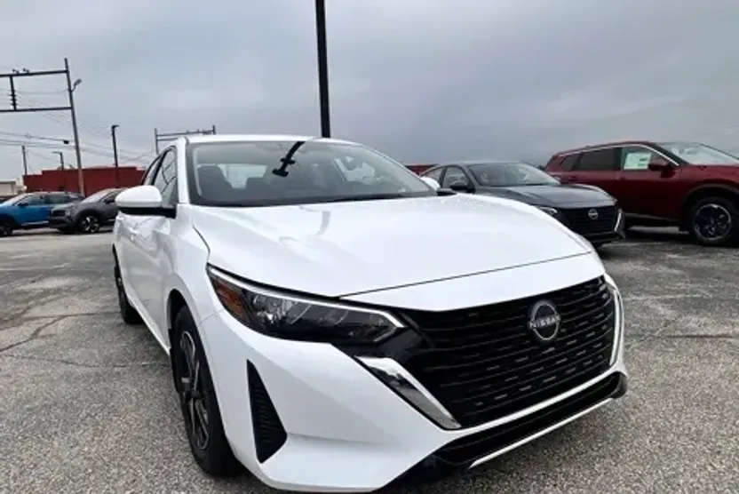2025 Nissan Sentra SV photo 1