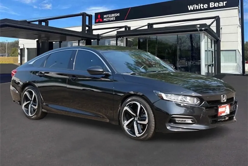 2018 Honda Accord Sport photo 1