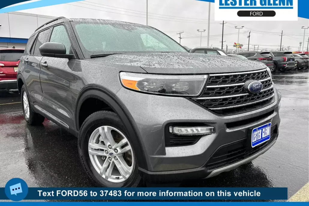 2022 Ford Explorer XLT photo 1