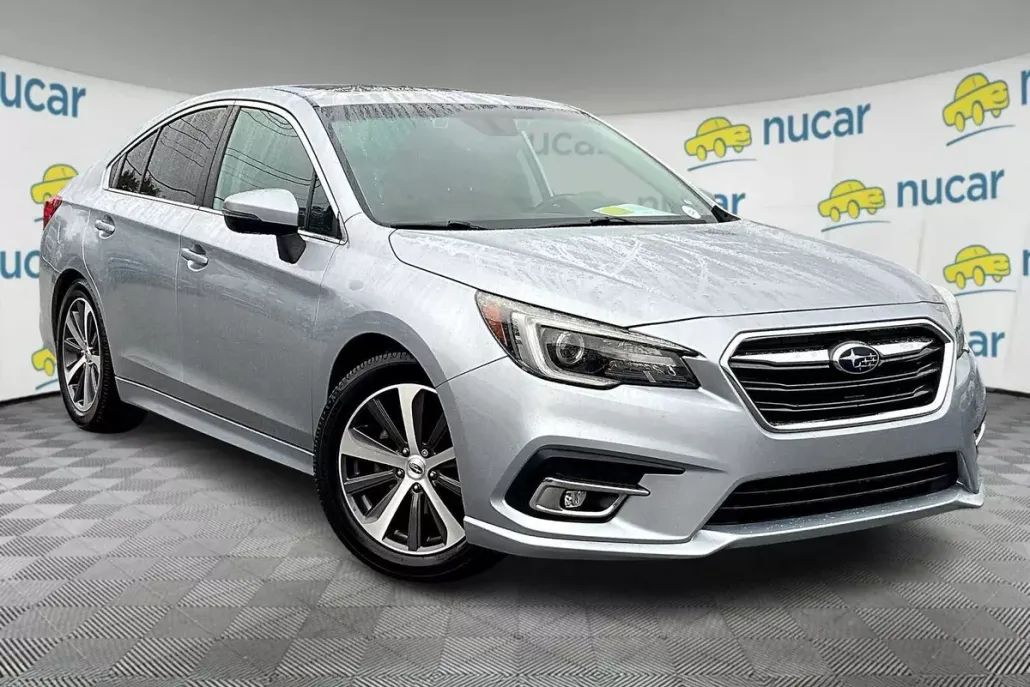 2018 Subaru Legacy Limited photo 1