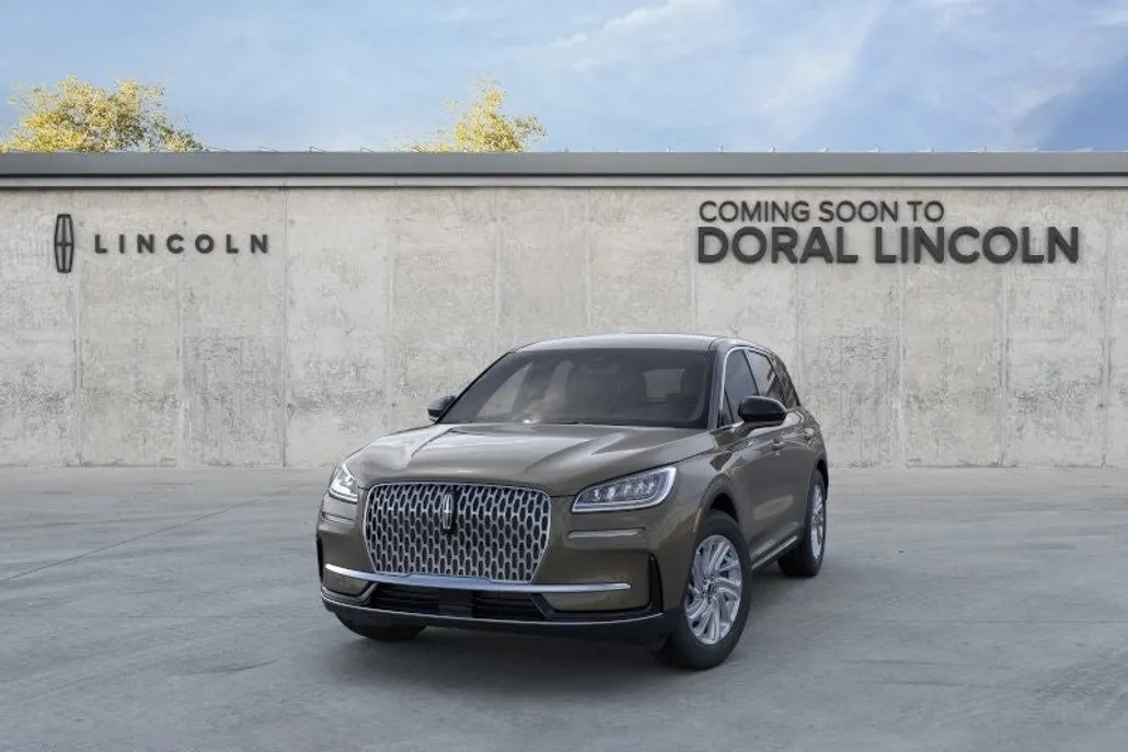 2025 Lincoln Corsair Premiere photo 1
