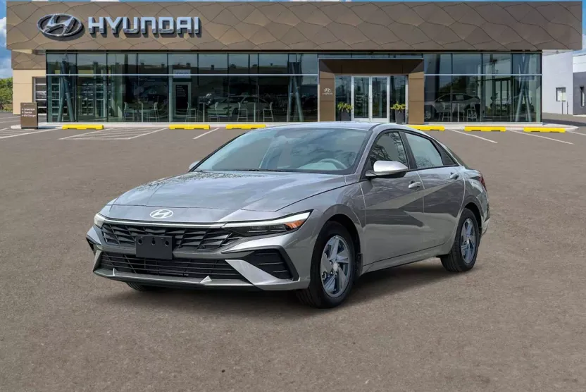 2025 Hyundai Elantra SE photo 1