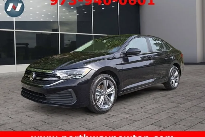 2023 Volkswagen Jetta SE photo 1