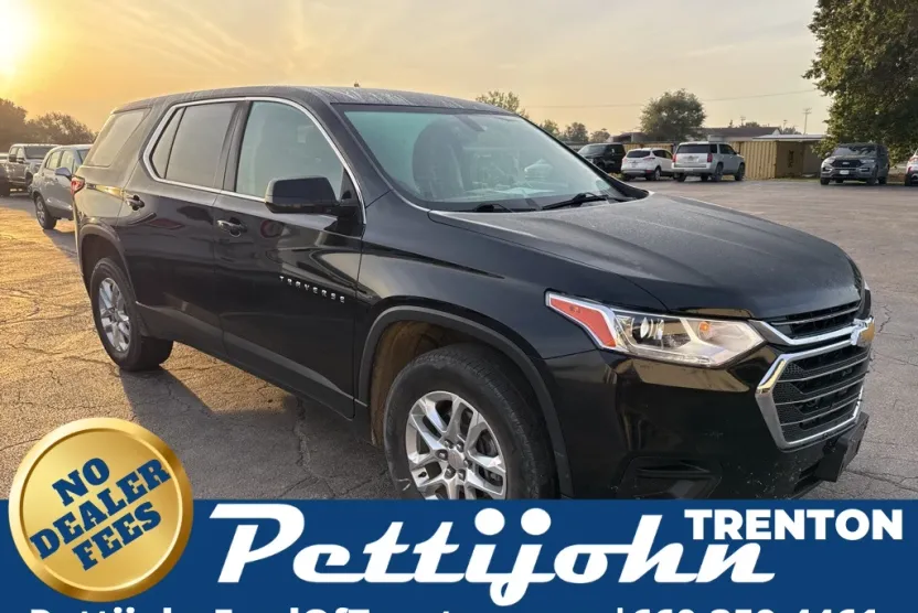 2018 Chevrolet Traverse LS photo 1