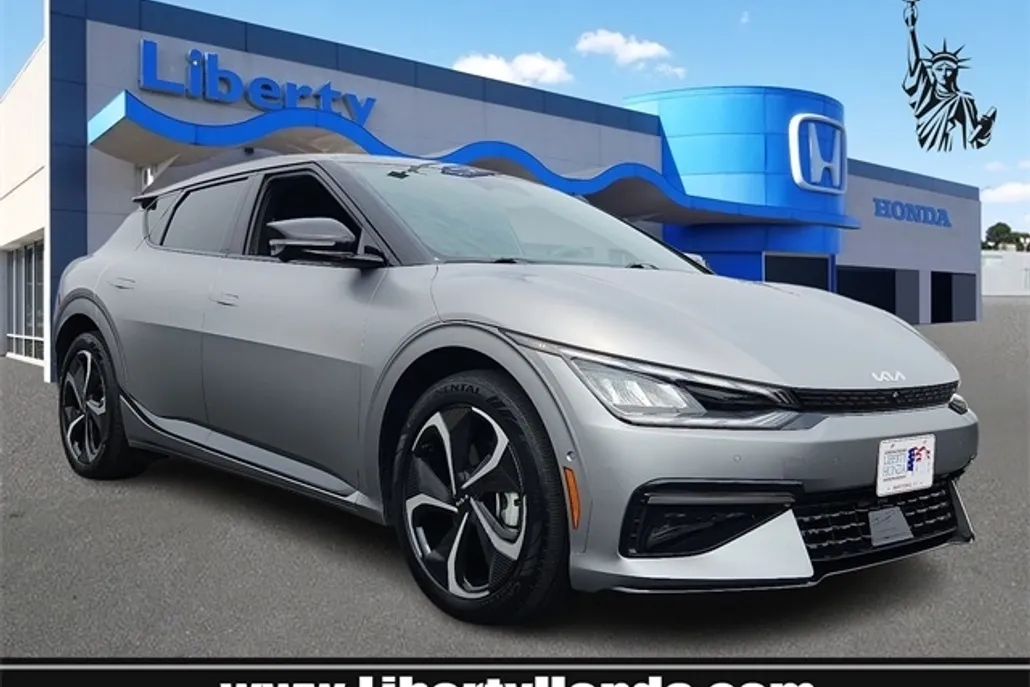 2023 Kia EV6 GT-Line photo 1