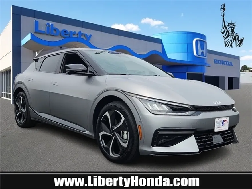 2023 Kia EV6 GT-Line photo 1