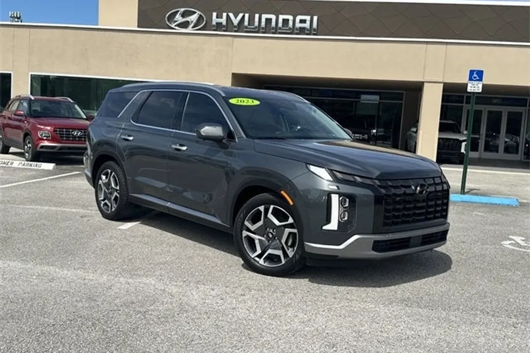 2023 Hyundai Palisade Limited photo 1