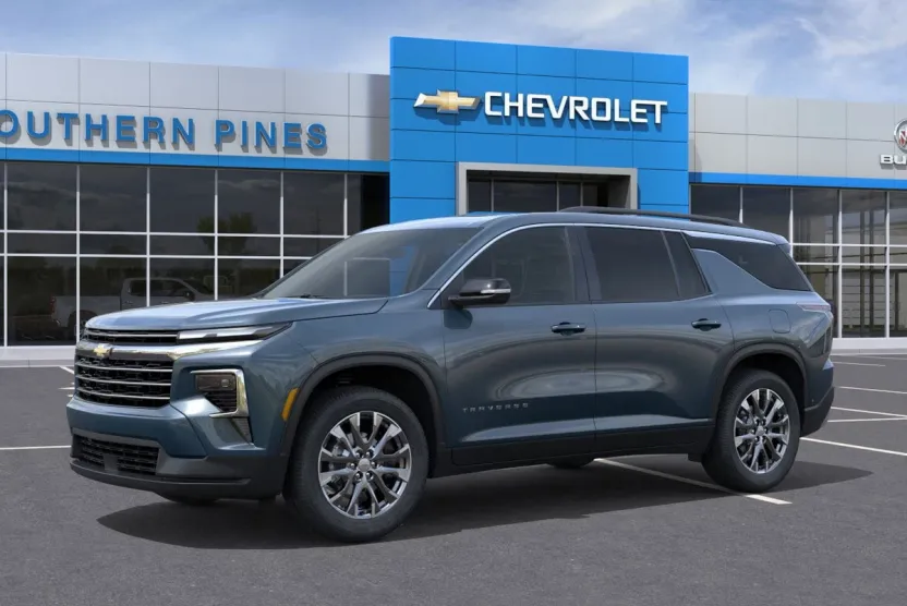 2026 Chevrolet Traverse photo 1
