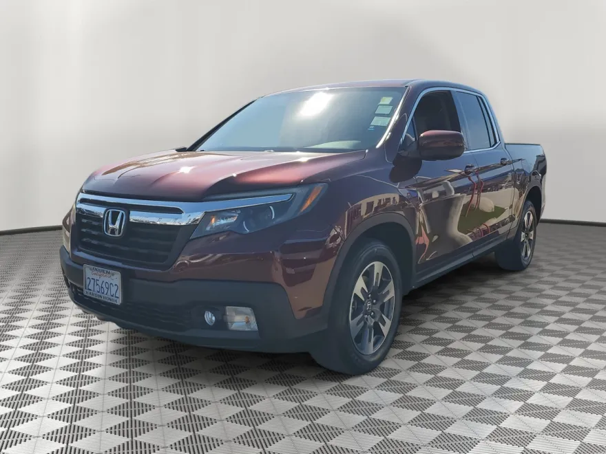 2017 Honda Ridgeline RTL photo 1