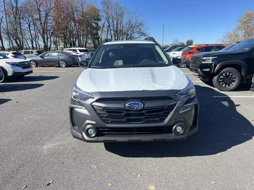 2025 Subaru Outback Premium photo 1