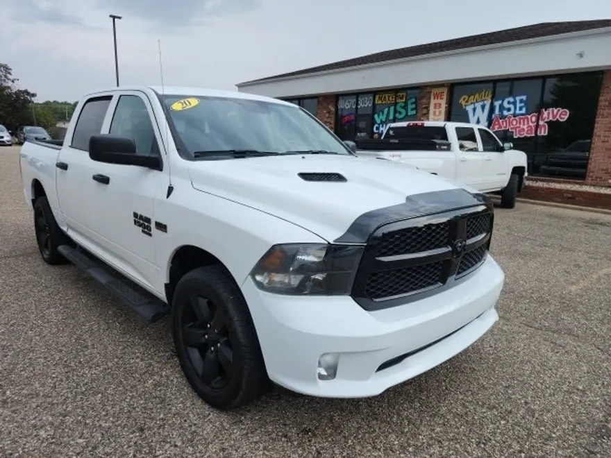 2020 Ram 1500 Classic Express photo 1