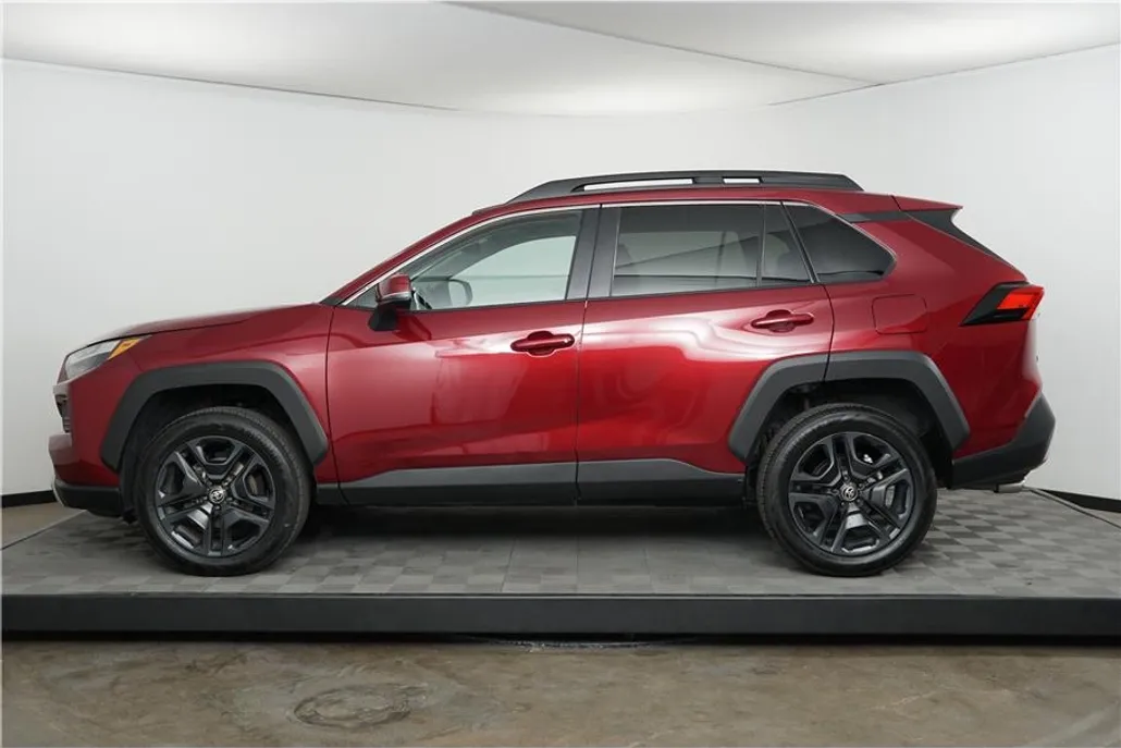 2023 Toyota RAV4 Adventure photo 1