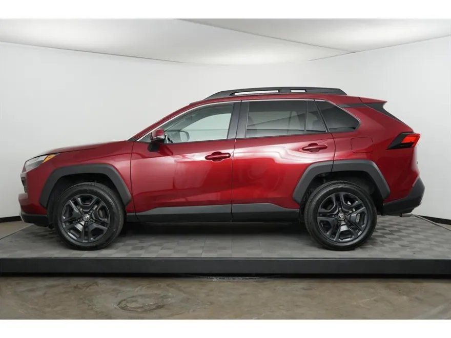 2023 Toyota RAV4 Adventure photo 1