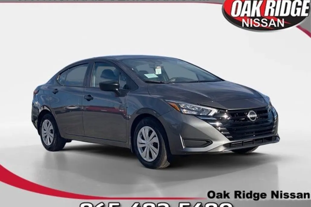 2025 Nissan Versa S photo 1