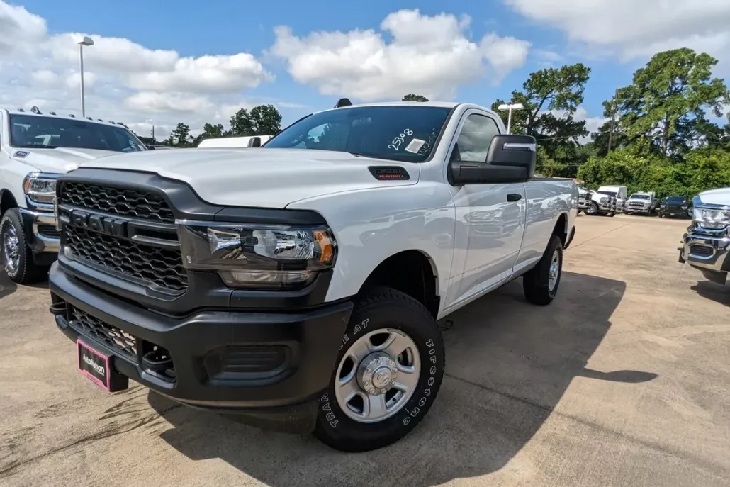 2024 Ram 2500 Tradesman photo 1