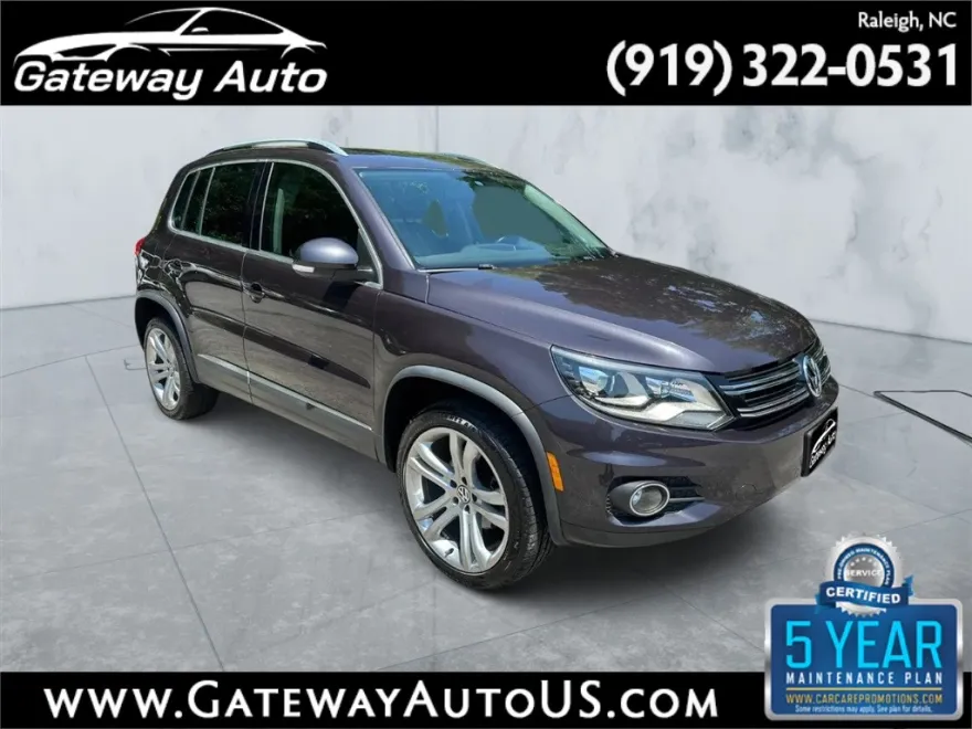 2016 Volkswagen Tiguan SEL photo 1