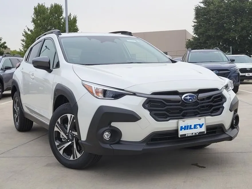 2025 Subaru Crosstrek Premium photo 1
