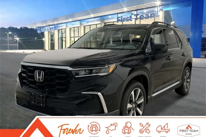 2025 Honda Pilot Touring photo 1