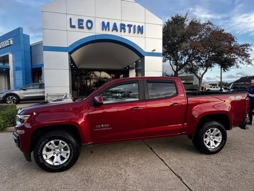 2021 Chevrolet Colorado LT photo 1