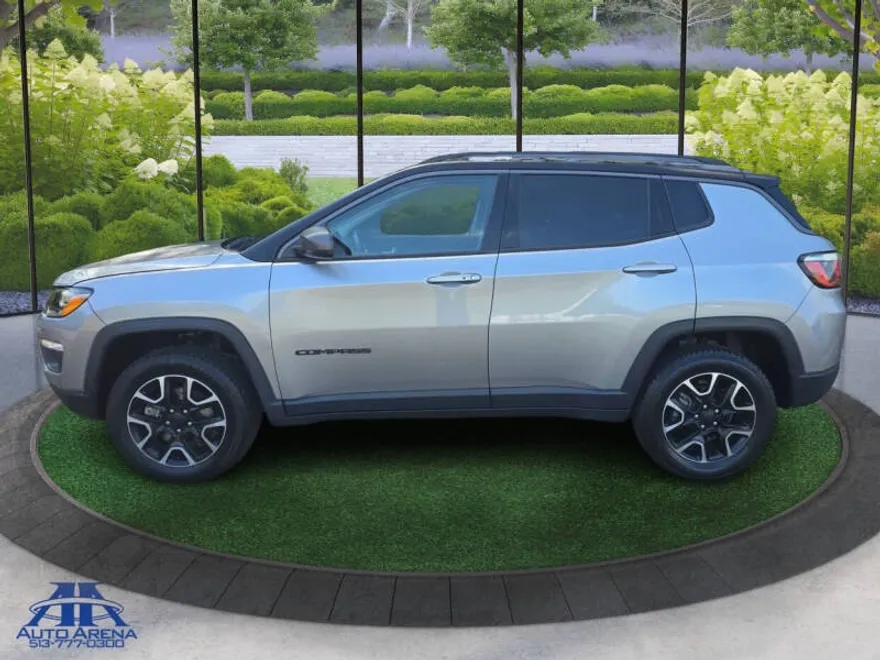 2020 Jeep Compass Trailhawk photo 1