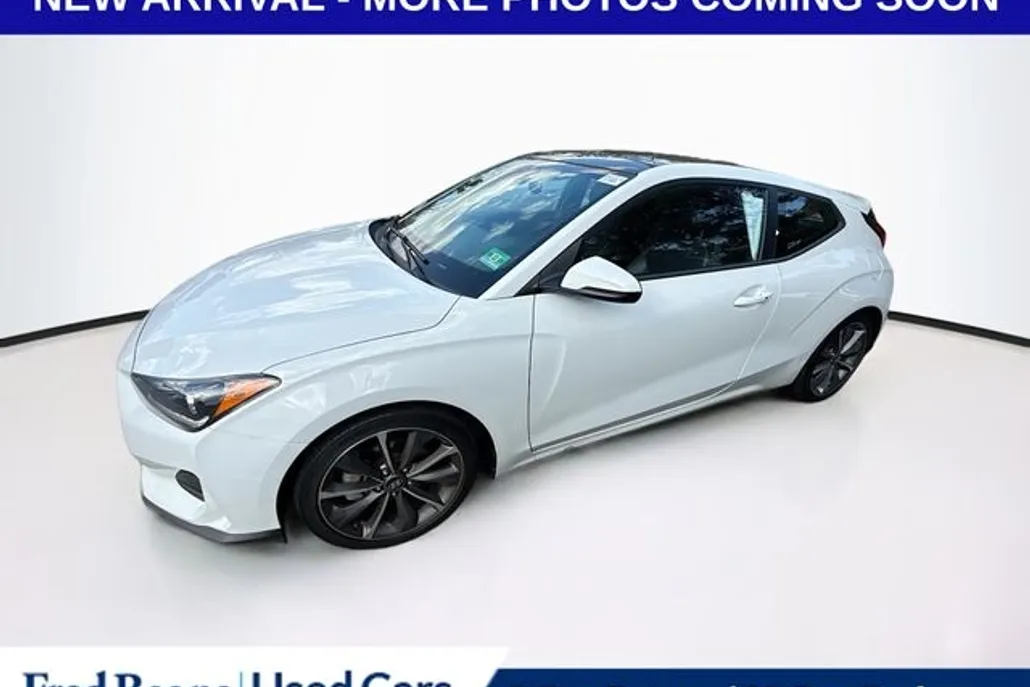 2019 Hyundai Veloster 2.0L Premium photo 1