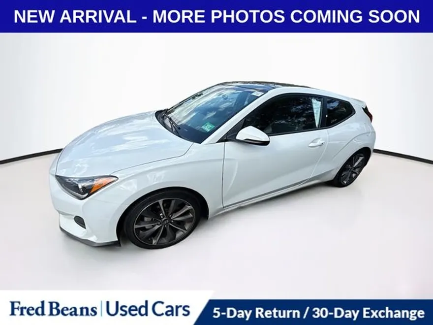 2019 Hyundai Veloster 2.0L Premium photo 1