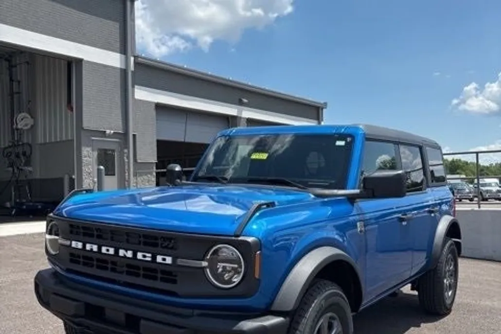 2025 Ford Bronco Big Bend photo 1