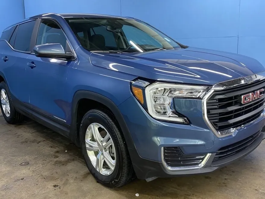 2024 Gmc Terrain SLE photo 1