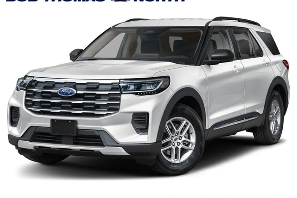 2026 Ford Explorer photo 1