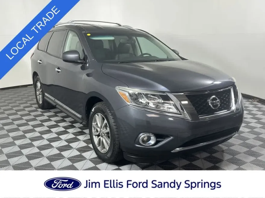 2014 Nissan Pathfinder SL photo 1