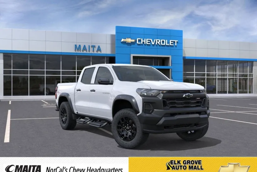 2026 Chevrolet Colorado Trail Boss photo 1