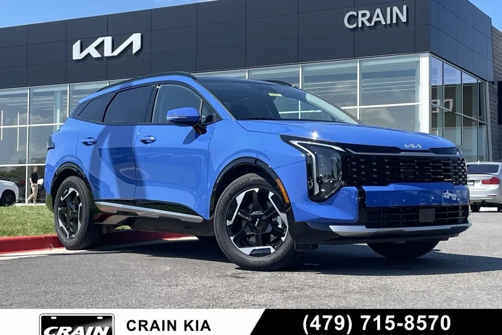 2026 Kia Sportage SX photo 1
